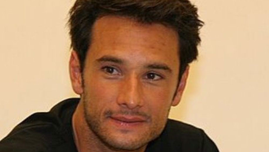 Rodrigo Santoro deve viver Ayrton Senna nos cinemas