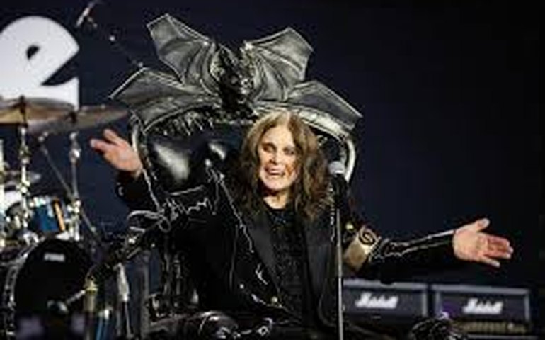 Show de despedida de Ozzy com Black Sabbath vai virar filme-concerto no cinema em 2026