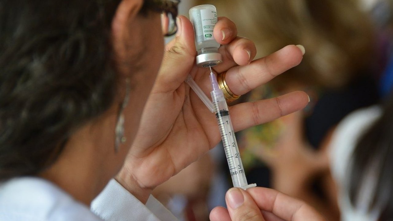Governo antecipa vacinação contra gripe comum para povos indígenas