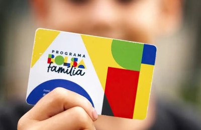 Repasses de setembro do Bolsa Família têm início nesta quarta (17) e chegam a 19 milhões de lares