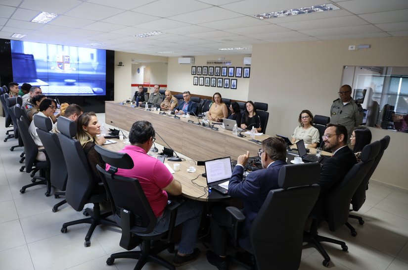 Fórum com participação do MPAL debate violência nas escolas e melhorias nas creches “Gigantinhos”