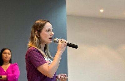 Vereadora Olívia Tenório palestra em capacitação e reforça importância do Não é Não