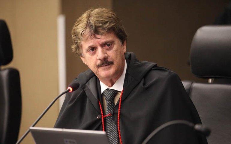 TJ determina retorno de prefeito de São Luís do Quitunde