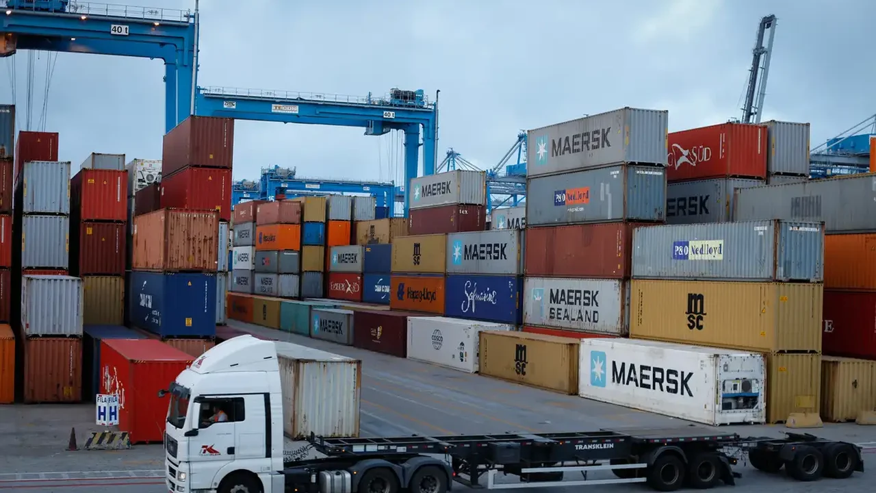 Com novo tarifaço, governo estima que taxa combinada de 37,5% impactará US$ 6,6 bi em exportações aos EUA