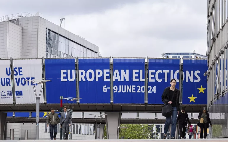 Eleição no Parlamento Europeu deve marcar guinada à direita no único órgão eleito da UE