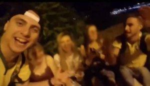 videos ridicularizam estrangeiras