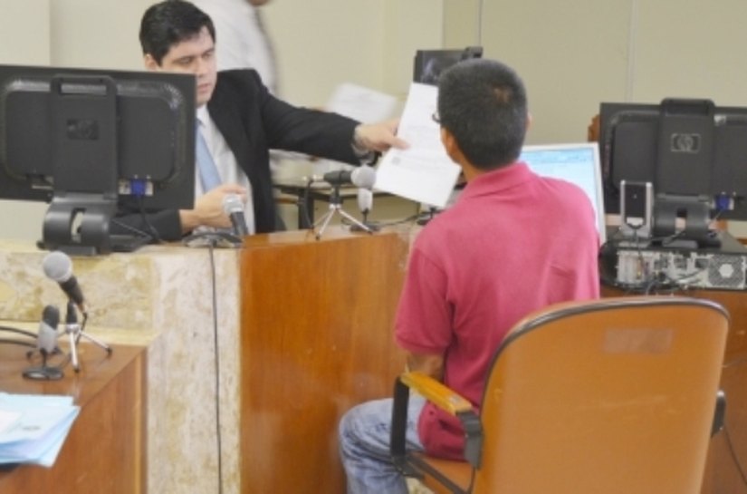 Justiça Federal em Alagoas concede naturalização a agrônomo chinês