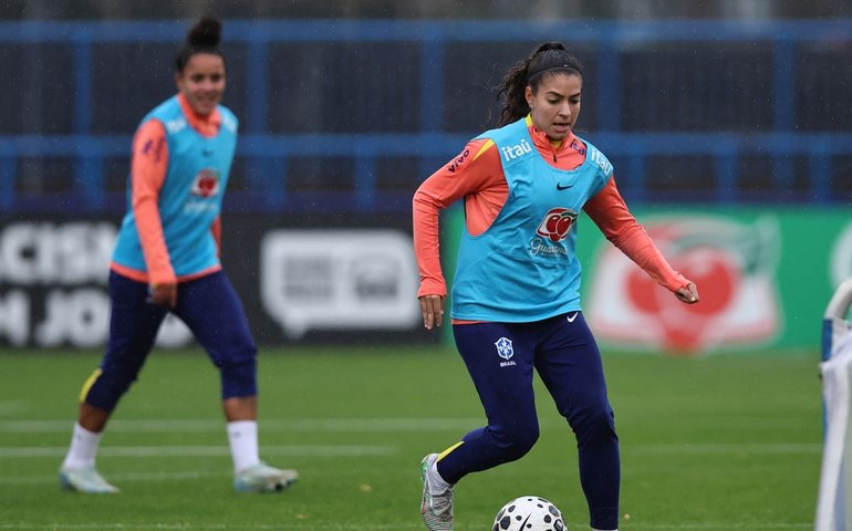 Meio-campista Angelina espera jogo difícil contra a Inglaterra