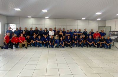 Segunda turma do curso de Instrução de Armamento e Tiro encerra atividades com prova teórica
