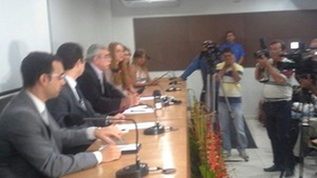 Itália resgata mais 638 imigrantes em alto-mar