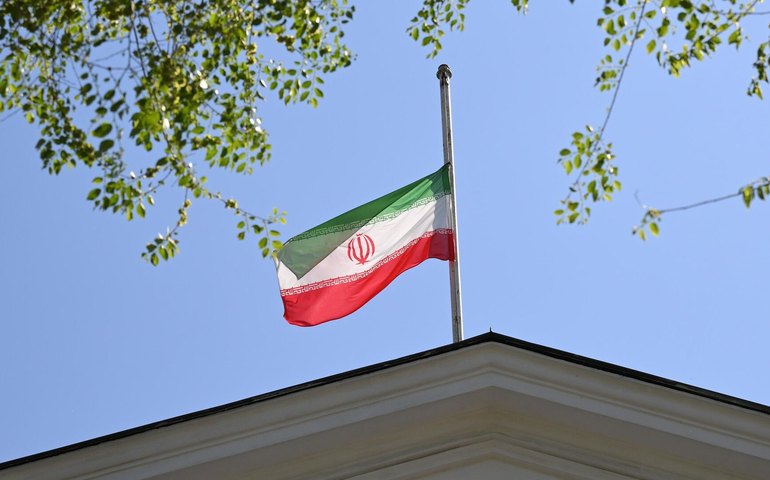 Reforço militar dos EUA em terra, ar e mar eleva temor de ataque iminente ao Irã