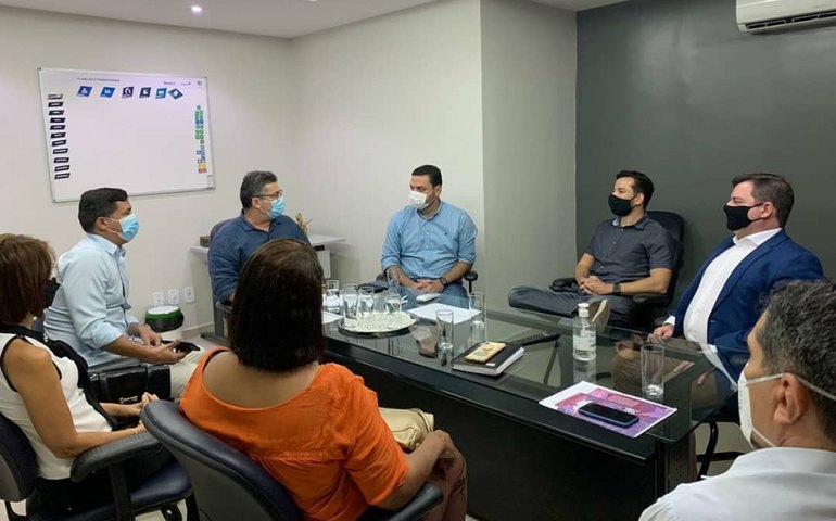 Secretário de Educação e redes de ensino dialogam sobre reabertura de escolas em 2021