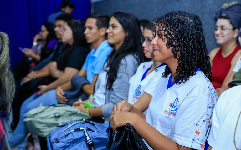 Escolas da rede estadual recebem CineSolar nesta segunda e terça-feira