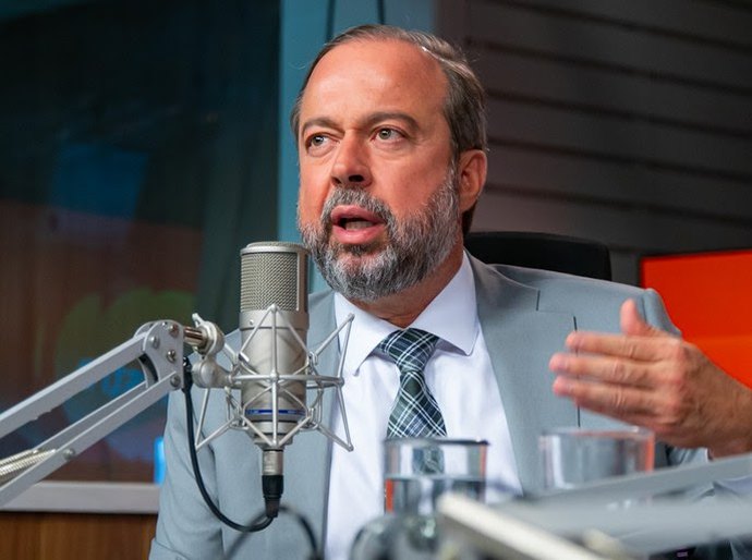Silveira exalta o Gás do Povo, que beneficiará 60 milhões de brasileiros: “Maior programa de combate à pobreza energética do planeta”