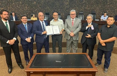 Prefeitura de Major Izidoro e TJ assinam termo de cooperação para regularizar imóveis
