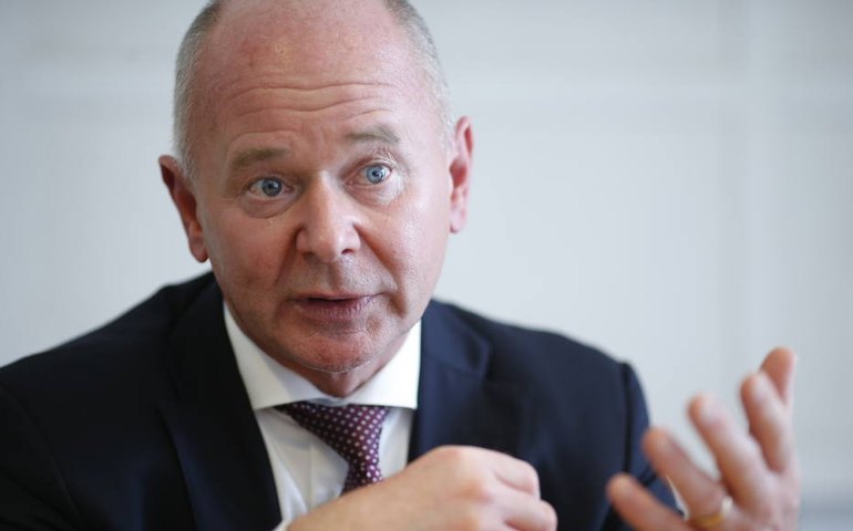 ‘Gripen brasileiro’ pode influenciar outros países, diz presidente da Saab