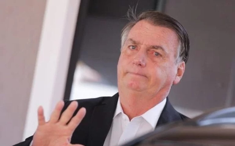 Ex-presidente da República vem a Maceió para homenagem a Michele Bolsonaro, diz blog
