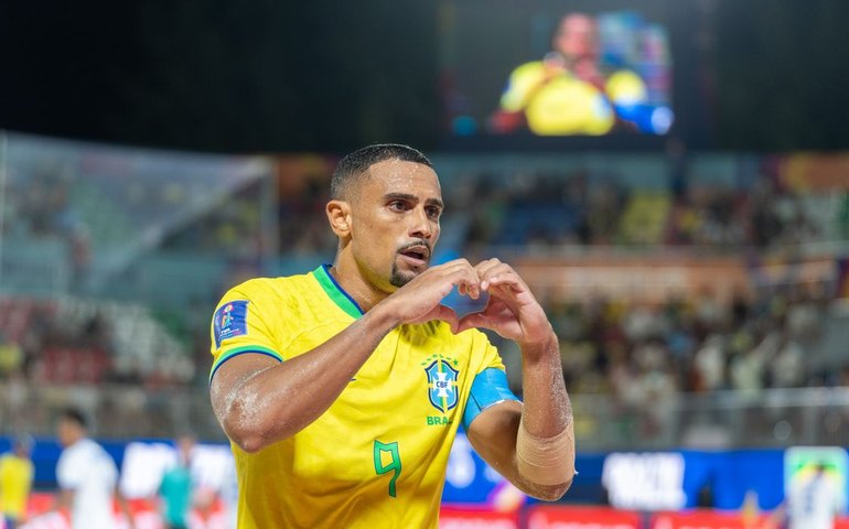 Brasil estreia com vitória no Mundial de Beach Soccer