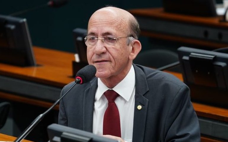 Projeto condiciona incentivos do governo a bens de informática ao cumprimento de normas ambientais