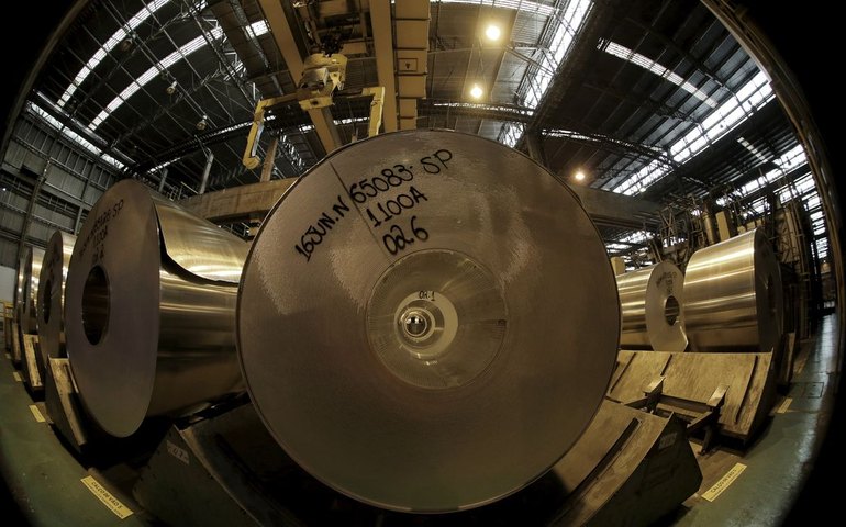 Governo prepara plano para apoiar exportadores prejudicados por tarifas dos EUA