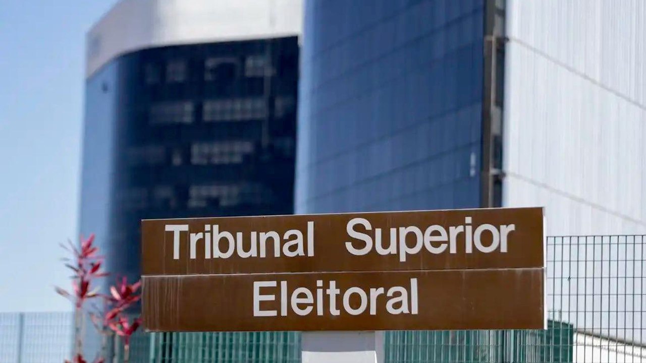 Área técnica do TSE não identifica fake news no canal 'Exército do Lula'