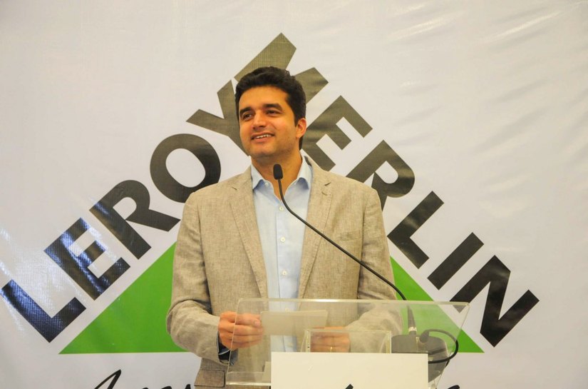 Rui Palmeira prestigia inauguração da Leroy Merlin