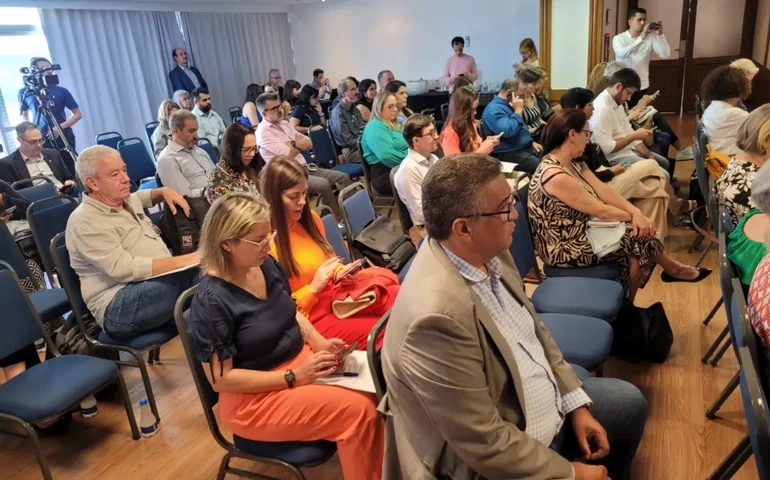 Conasems reúne jornalistas dos Cosems do país para discutir ImunizaSUS