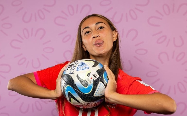Conheça a coreana de 16 anos que pode se tornar a jogadora mais jovem a disputar uma Copa do Mundo Feminina