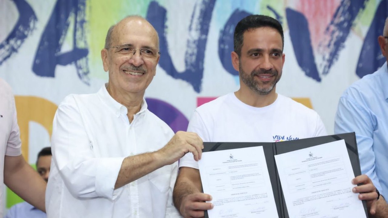 Governador Paulo Dantas anuncia duplicação da AL 101 Sul até a Barra de São Miguel durante evento em Penedo