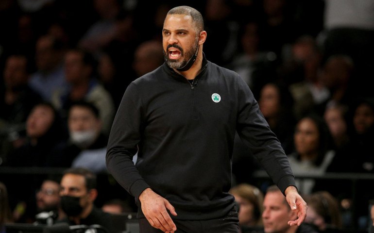 Celtics podem suspender técnico por relação sexual com mulher da comissão técnica