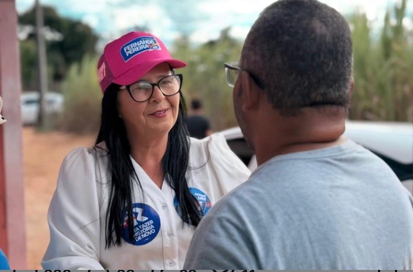 Edilza Alves intensifica visitas em Lagoa da Canoa para apresentar seu time de candidatos