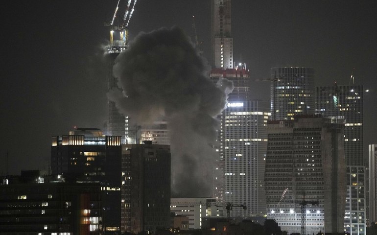 Mídia: Irã está pronto para negociações nucleares quando 'a agressão israelense parar'