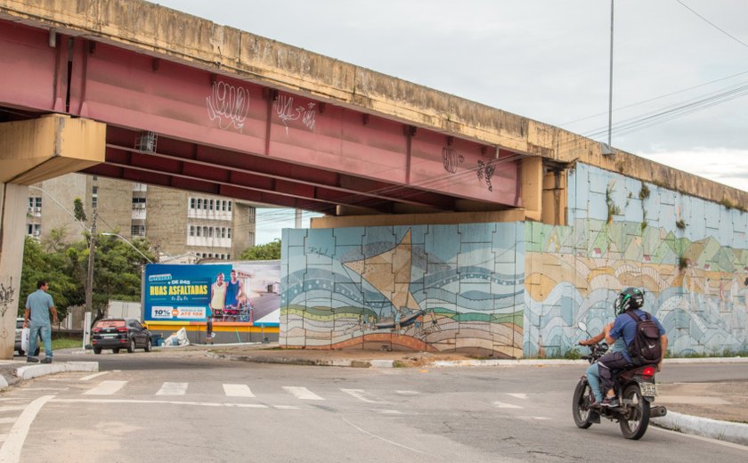 Avenida Humberto Mendes é interditada por conta de obras