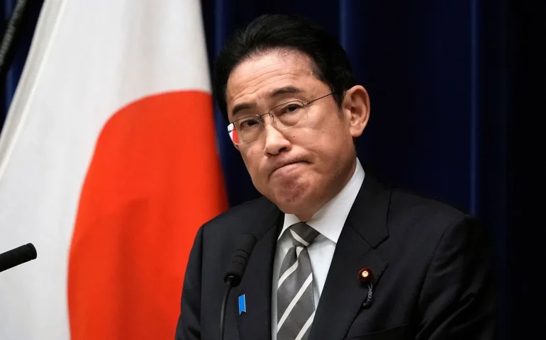 Intervenções no iene foram eficazes e necessárias para conter excessos, diz ministro japonês