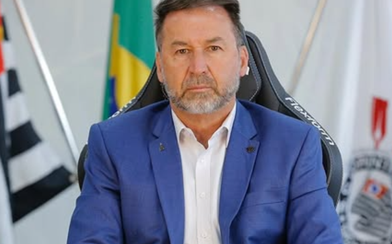 Jogadores do Corinthians dão apoio a Augusto Melo em nota oficial: 'Justo e profissional'