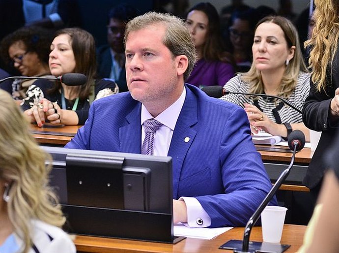 Marx Beltrão comemora prorrogação de pagamento do Auxílio Emergencial na crise do coronavírus