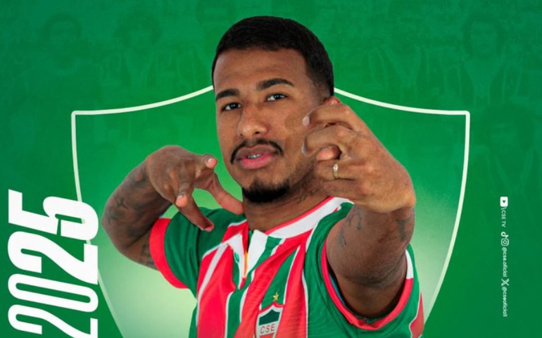 CSE anuncia volta do atacante Índio