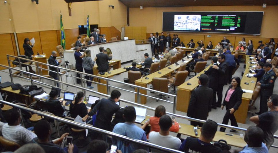 VOTAÇÃO SUBSÍDIOS / Foto: Jadilson Simões