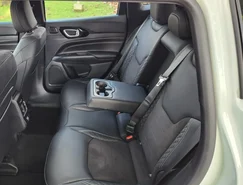Jeep Compass mostra por que lidera entre os SUVs médios - Sérgio Dias (6).jpeg 