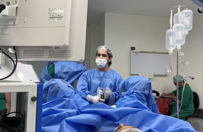 Dificuldade para urinar pode ser sinal de aumento da próstata; HMA faz tratamento pelo SUS