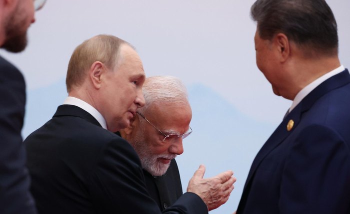 Rússia, China e ?ndia podem desafiar hegemonia econômica dos EUA, diz mídia Rússia, China e ?ndia podem desafiar hegemonia econômica dos EUA, diz mídia