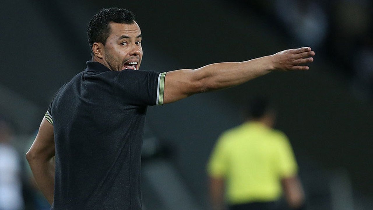 Sport age rápido e anuncia contratação do técnico Jair Ventura