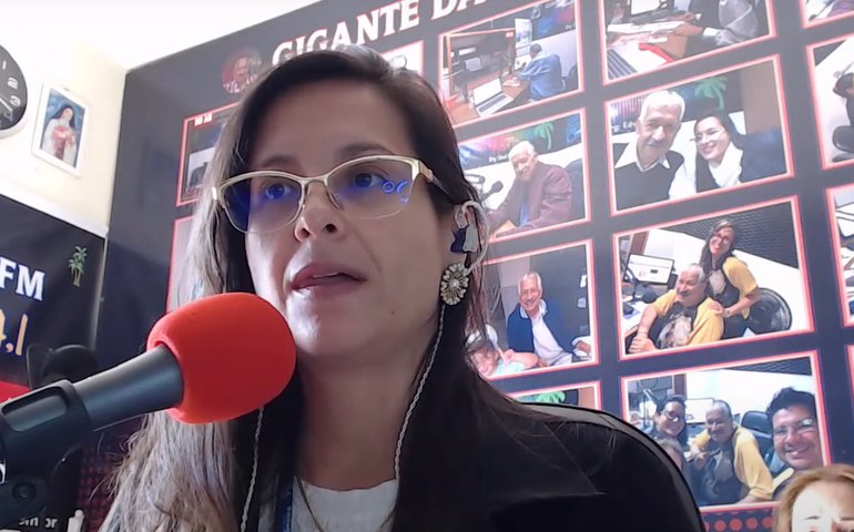 Advogada Alline Canuto assume programa de rádio e promete honrar história do pai