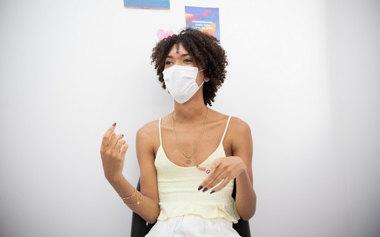 Ambulatório LGBTQIA+ acompanha pacientes no Hospital Metropolitano de Alagoas