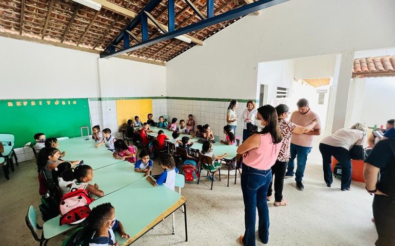 Eleição: Inscrições para se candidatar aos cargos de diretor e vice das escolas municipais começam nesta quarta (12)