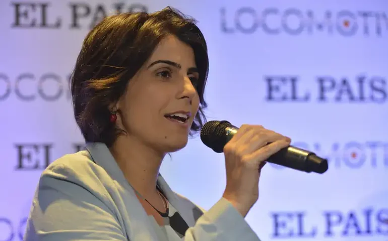 PSOL confirma pré-candidatura de Manuela d’Ávila ao Senado pelo RS após saída do PCdoB