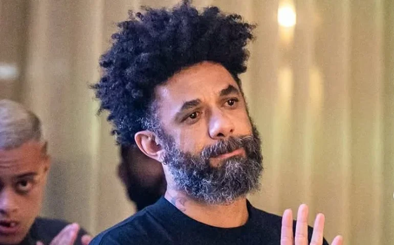 Cristian, ex-volante do Corinthians, é acusado de ameaçar ex-mulher