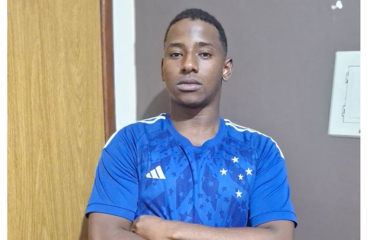 'Eu só fui”: ex-soldado salva criança em inundação em Juiz de Fora