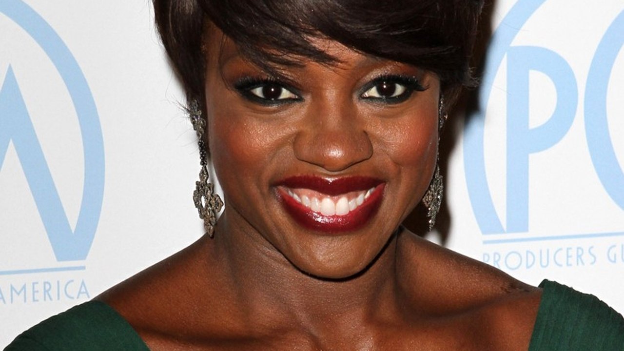 Viola Davis destaca a importância de uma mulher negra liderar bilheterias