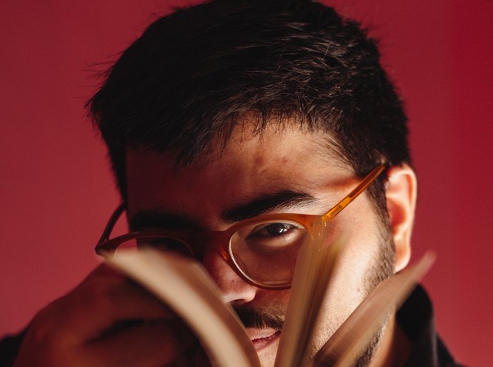 Dia Mundial do Livro: escritor alagoano escreve o Nordeste além do cartão-postal